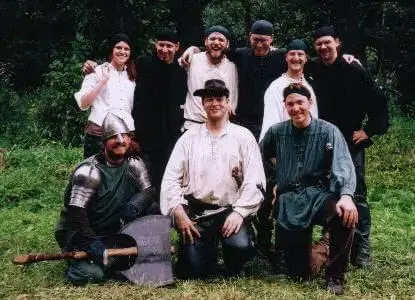 Larp Familie Wirkstroem mit Freunden als alter Zeit Larp Familie Wirkstroem mit Freunden als alter Zeit
